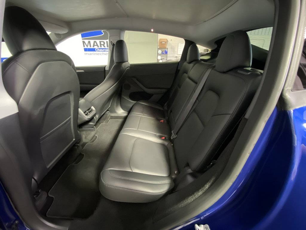 Used 2023 Tesla Model Y Long Range AWD/4WD image 29