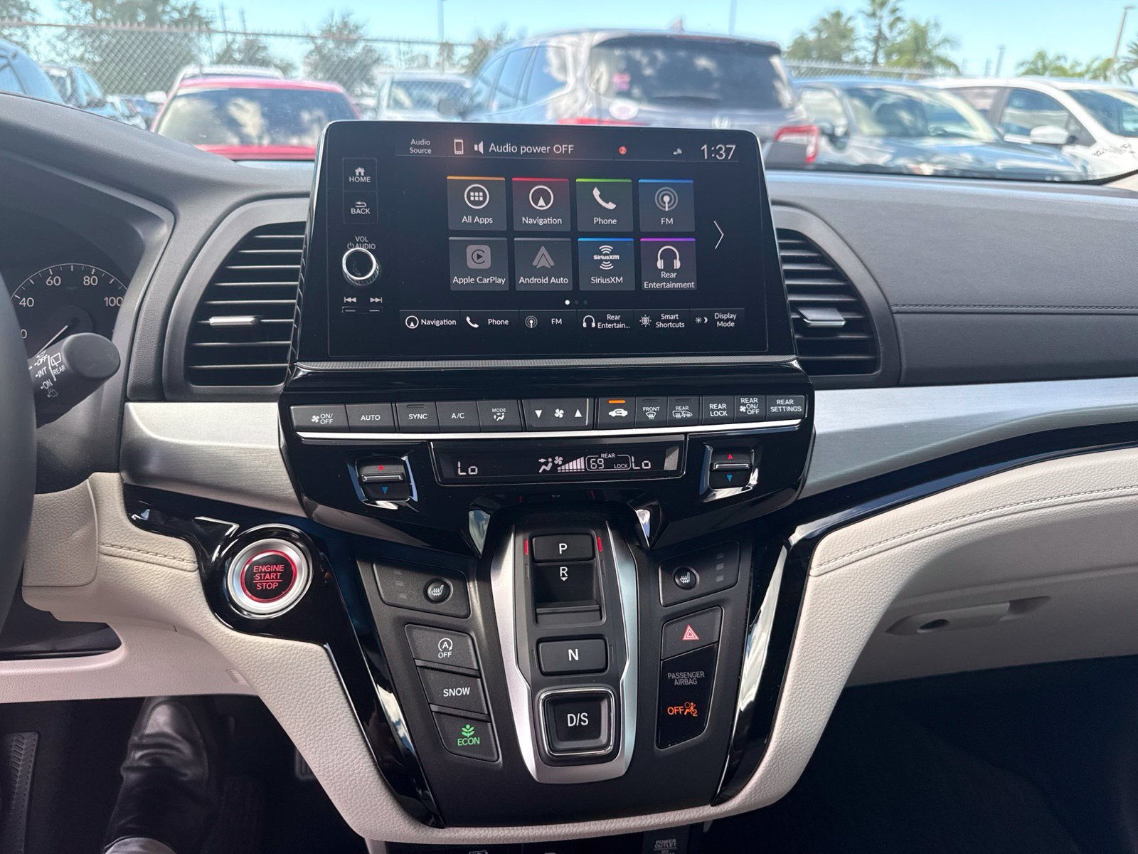 Certified 2025 Honda Odyssey Touring image 15