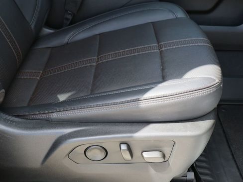 Certified 2024 Chevrolet Silverado 2500 High Country w/ Technology Package image 29