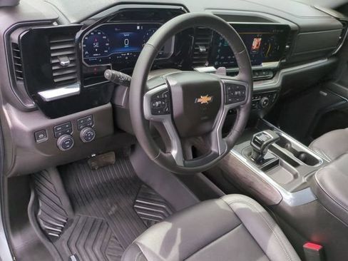 Certified 2023 Chevrolet Silverado 1500 LTZ AWD/4WD image 11