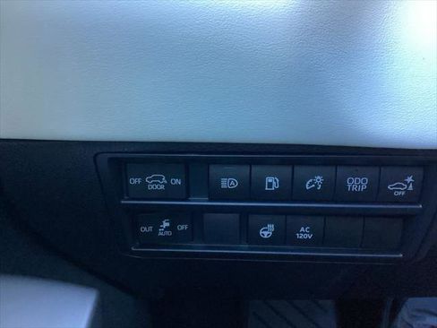 Certified 2024 Toyota Sequoia Capstone image 19