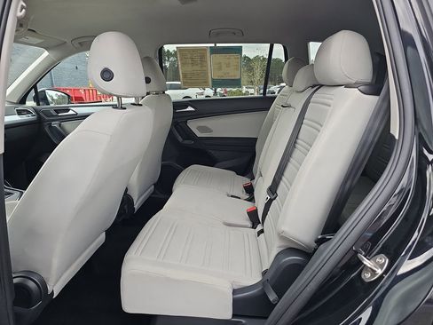 Used 2024 Volkswagen Tiguan S image 18