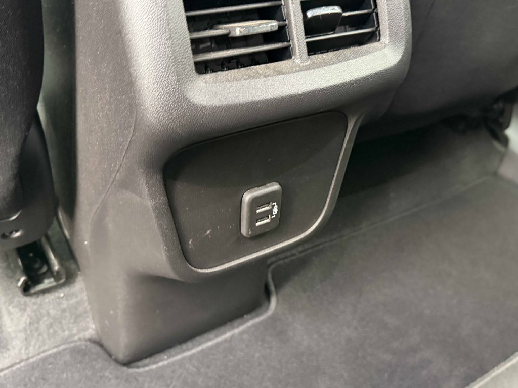 Used 2024 Chevrolet Equinox LT AWD/4WD image 19