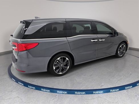 Certified 2023 Honda Odyssey Elite image 5