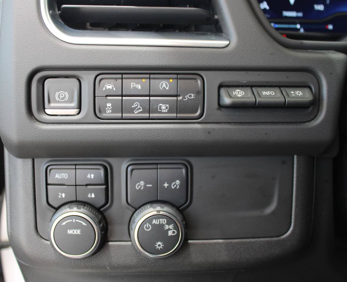 Used 2022 Chevrolet Suburban High Country AWD/4WD image 26