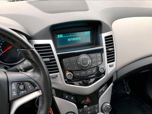 Used 2012 Chevrolet Cruze LT w/ All-Star Edition image 6