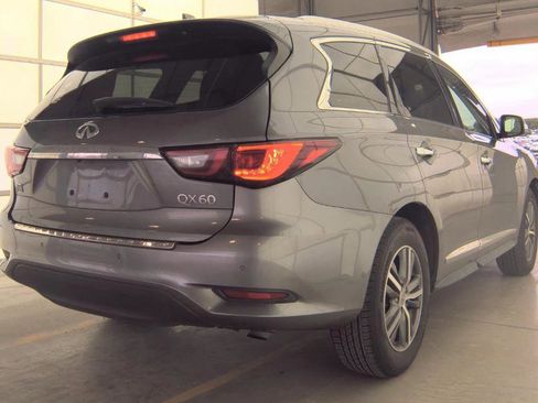 Used 2020 INFINITI QX60 Luxe w/ Essential Package FWD image 8