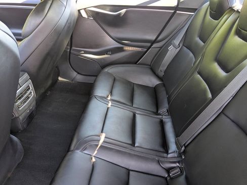 Used 2018 Tesla Model S 100D image 17