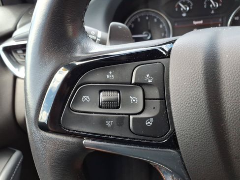 Used 2023 Buick Enclave Essence FWD image 24