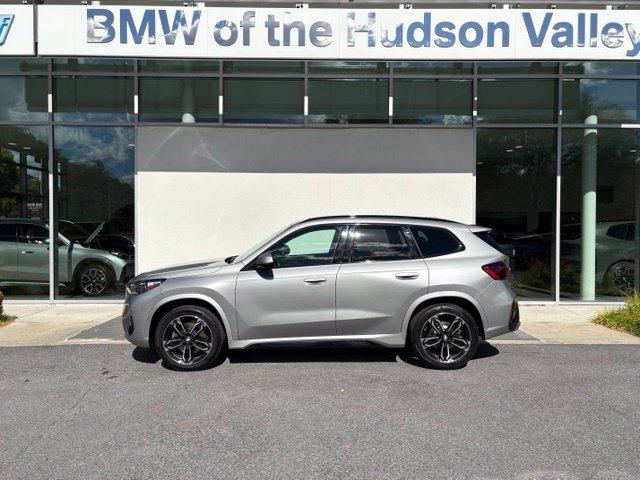 Certified 2023 BMW X1 xDrive28i w/ M Sport Package AWD/4WD image 2