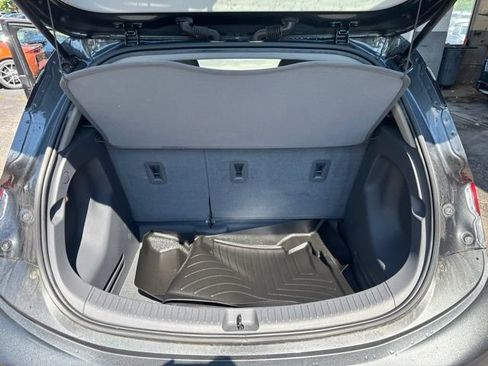 Used 2021 Chevrolet Bolt LT FWD image 20