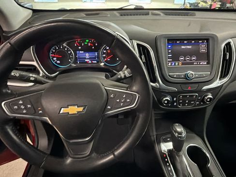 Used 2020 Chevrolet Equinox LT image 10