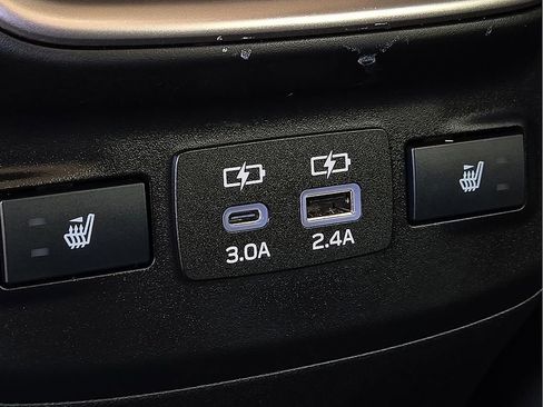 Certified 2025 Subaru Outback Touring XT image 11