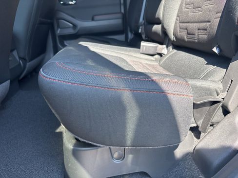 Used 2023 Nissan Frontier PRO-4X w/ Technology Package image 56