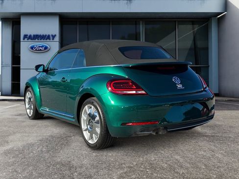 Used 2017 Volkswagen Beetle 1.8T Classic image 4