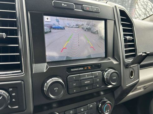 Used 2019 Ford F150 XLT w/ Trailer Tow Package image 26