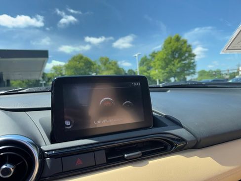 Used 2019 MAZDA MX-5 Miata RF Grand Touring RWD image 52
