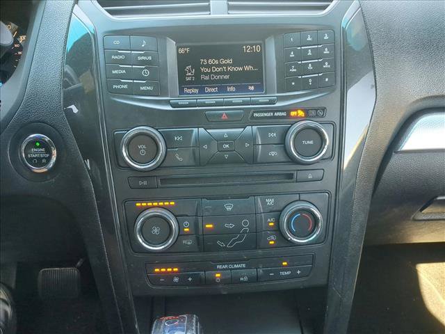 Used 2017 Ford Explorer XLT FWD image 14