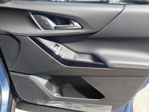 New 2027 Chevrolet Equinox LT w/ Convenience Package II FWD image 23