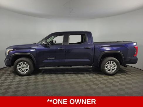 Used 2023 Toyota Tundra SR5 w/ SR5 Convenience Package AWD/4WD image 5