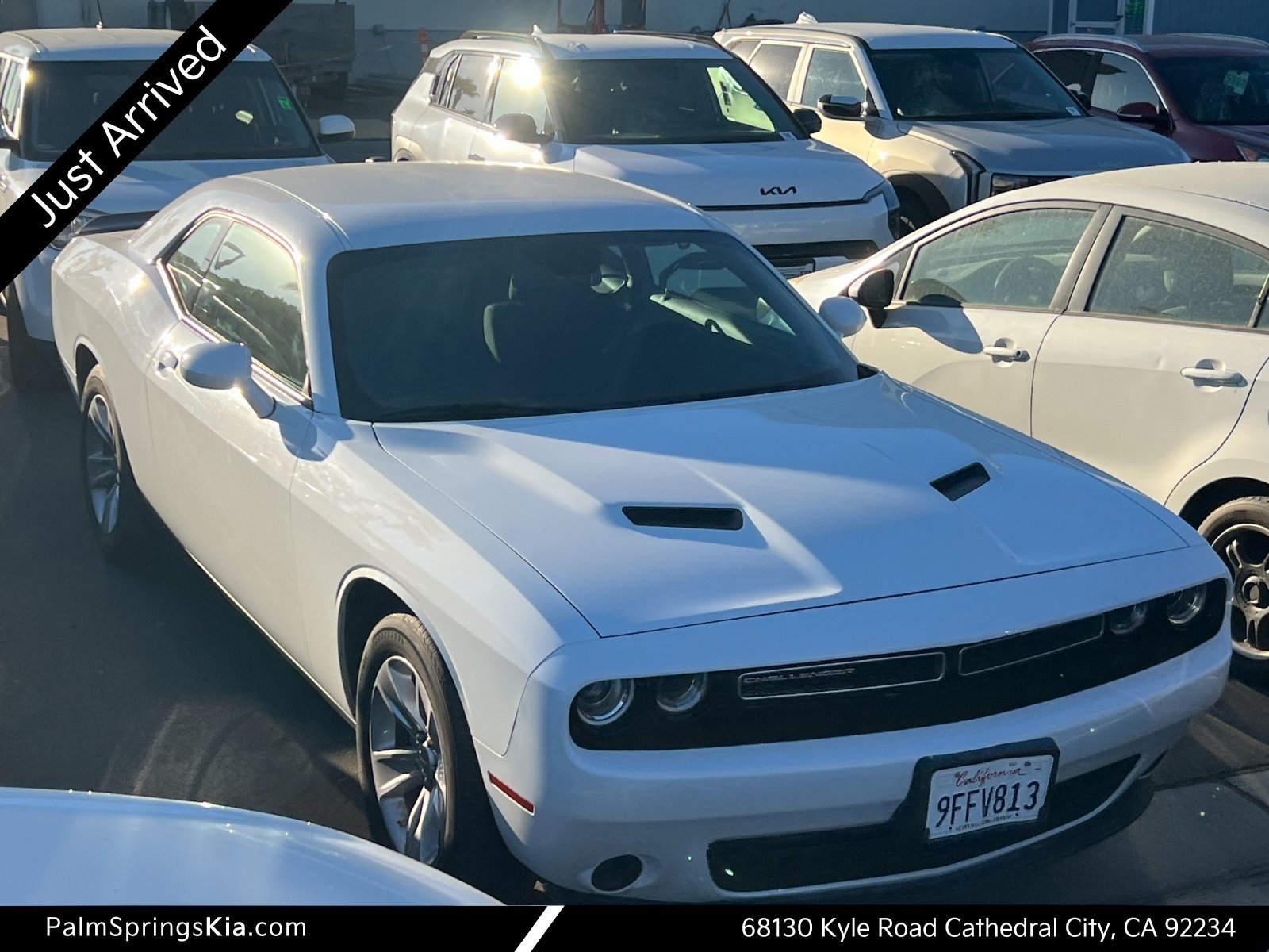 Used 2023 Dodge Challenger SXT RWD image 1