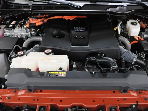 Used 2024 Toyota Tundra TRD Pro AWD/4WD image 44