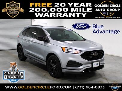Used 2022 Ford Edge SE w/ Black Appearance Package