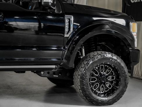 Used 2021 Ford F250 Lariat w/ Lariat Ultimate Package AWD/4WD image 7
