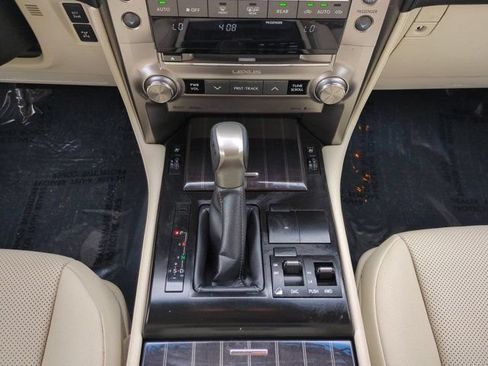 Used 2020 Lexus GX 460 Premium w/ Premium Package AWD/4WD image 17