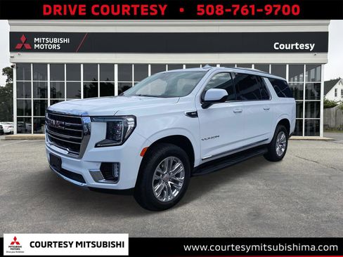 Used 2023 GMC Yukon XL SLT image 1