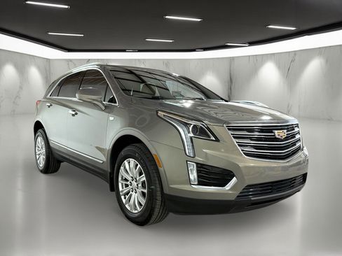 Used 2019 Cadillac XT5 FWD image 21