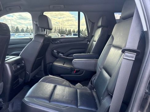 Used 2018 Chevrolet Tahoe LT image 11