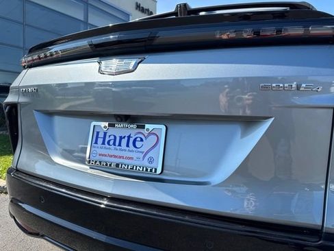 Used 2025 Cadillac Lyriq Sport AWD/4WD image 7