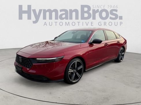 Used 2025 Honda Accord Sport image 7