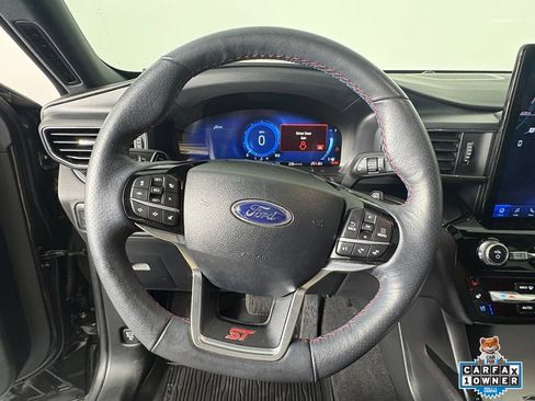 Used 2024 Ford Explorer ST w/ Equipment Group 401A AWD/4WD image 2
