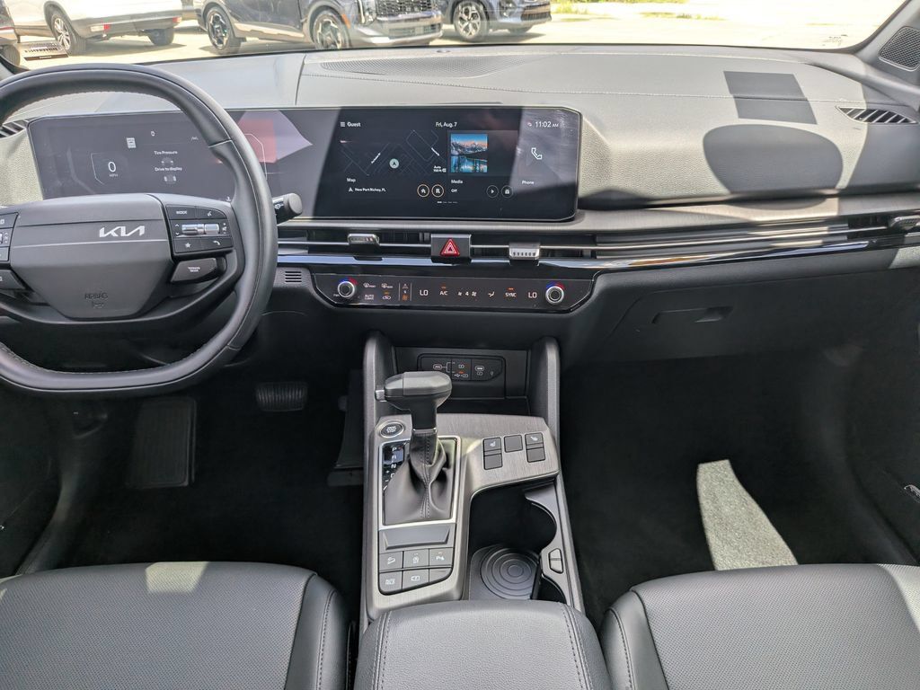 Certified 2026 Kia Sportage X-Line w/ X-Line Technology Package AWD/4WD image 17