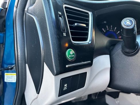 Used 2015 Honda Civic EX image 23