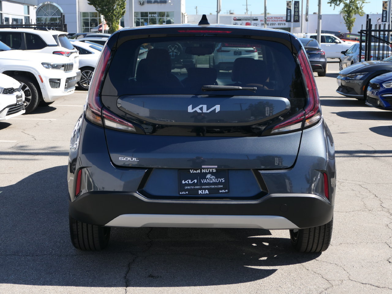 Used 2024 Kia Soul EX w/ EX Designer Package FWD image 4