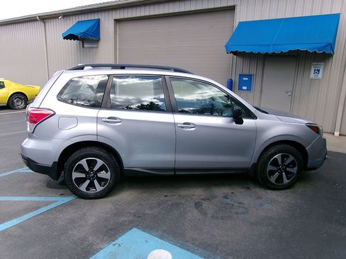 Used 2017 Subaru Forester 2.5i w/ Protection Package #1 image 6