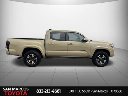 Used 2019 Toyota Tacoma TRD Sport w/ Technology Package AWD/4WD image 6