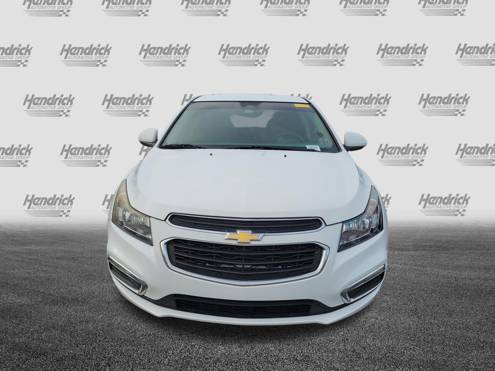 Used 2016 Chevrolet Cruze LT FWD image 3