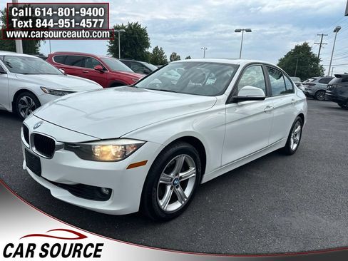 Used 2015 BMW 328i xDrive Sedan AWD/4WD image 2