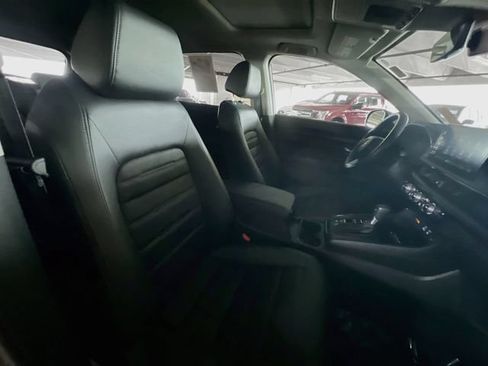 Used 2024 Honda CR-V EX-L image 30