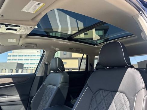 New 2026 Volkswagen Atlas SEL Premium R-Line AWD/4WD image 17