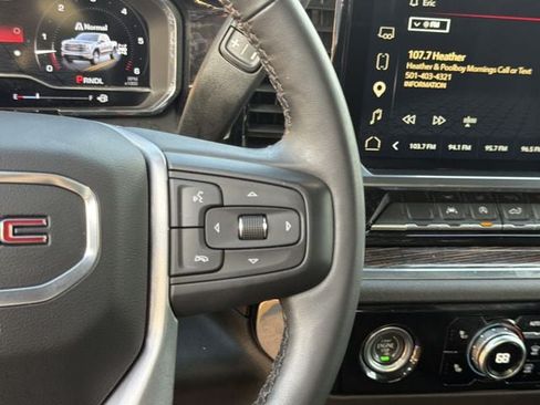 Used 2024 GMC Sierra 1500 SLE AWD/4WD image 24