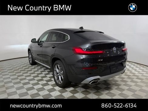 Used 2025 BMW X4 xDrive30i AWD/4WD image 5