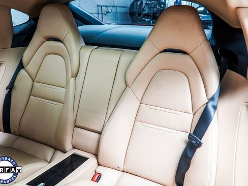 Used 2018 Porsche Panamera image 42