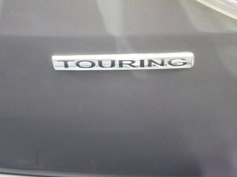 Used 2016 Honda Odyssey Touring image 11