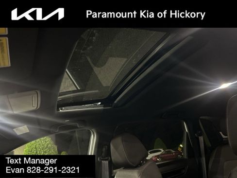 Used 2025 Honda CR-V Sport image 12