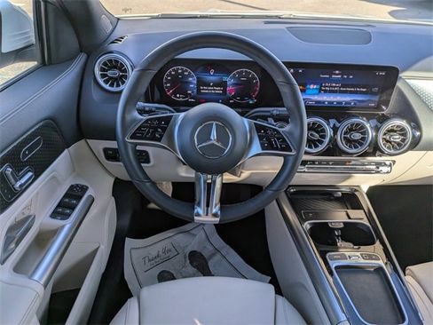 Used 2025 Mercedes-Benz GLA 250 GLA 250 image 13
